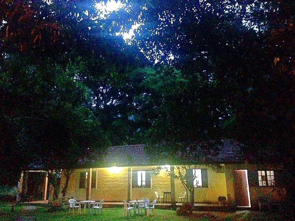 Hostel Casa Da Malu Vila do Abraao ภายนอก รูปภาพ